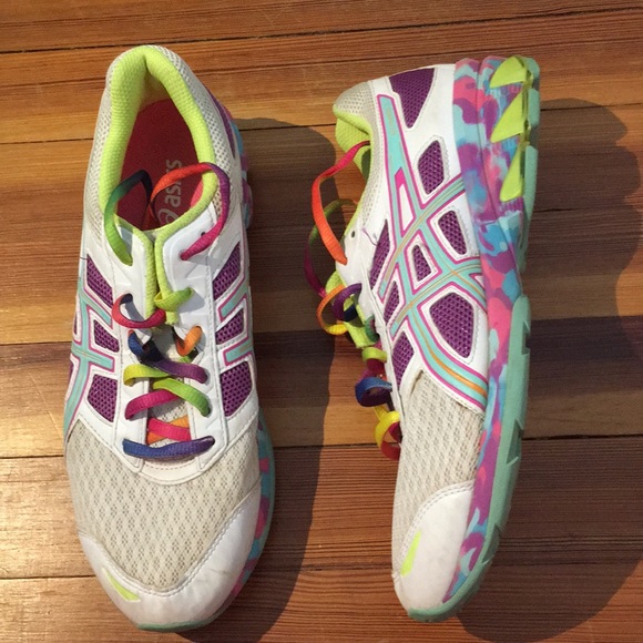 colorful womens tennis shoes